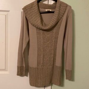 Women’s XL tan long sweater
